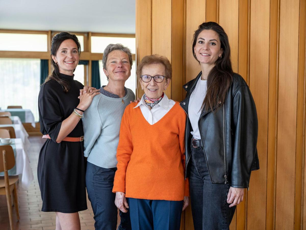 Hotel Historique Chez Elsy - Crans-Sapins Εξωτερικό φωτογραφία